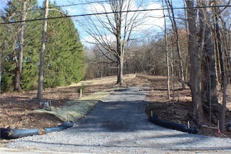 3376 Saxonburg Blvd, Glenshaw, PA 15116