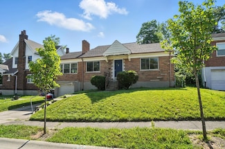 3932 Vine Vista Place, Cincinnati, OH 45217