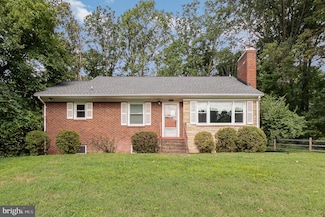 4812 Olley Ln, Fairfax, VA 22032