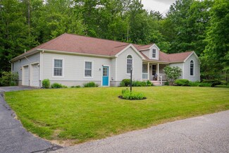 24 Northledge Terrace, Falmouth, ME 04105