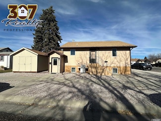 336 E 19th Ave, Torrington, WY 82240