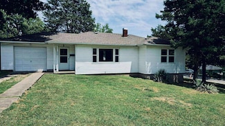 422 E South St, Neosho, MO 64850