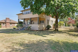 356 W Water St, Stayton, OR 97383
