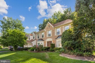 8616 Cross Chase Ct, Fairfax Station, VA 22039