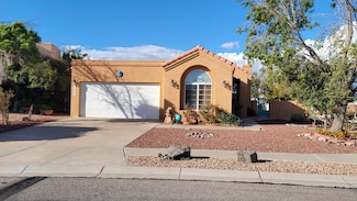 10331 Arroyo Crest Dr NW, Albuquerque, NM 87114