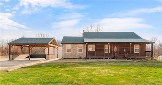 34509 E 323rd St, Garden City, MO 64747
