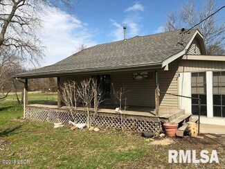 4537 Bullock Ave, Mulkeytown, IL 62865
