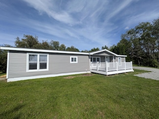 709 W Wilson St, Hebron, IN 46341