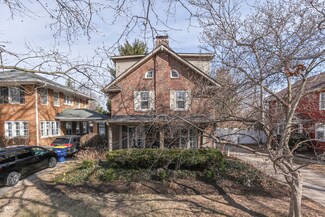 5148 E Pleasant Run Parkway Dr N, Indianapolis, IN 46219