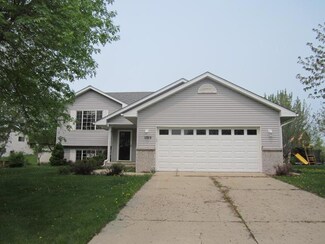 1109 Leo Ln, Buffalo, MN 55313