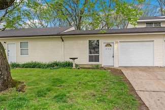 806 N 71st St, Kansas City, KS 66112