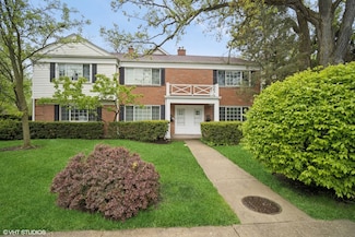 444 Winnetka Ave, Winnetka, IL 60093