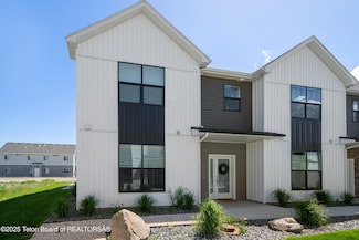 254 S 4th W, Teton, ID 83448