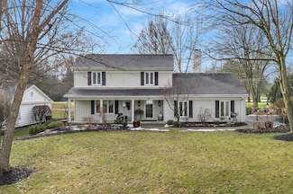 925 Country Club Ln, Ashland, OH 44805