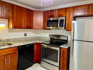 111 Warren Ave Unit 3G, Quincy, MA 02170