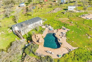 21054 Yankee Valley Rd, Hidden Valley Lake, CA 95467