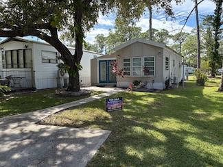 1300 N River Rd, Venice, FL 34293