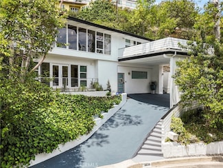 3839 Davana Rd, Sherman Oaks, CA 91423
