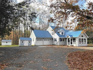 785 Brattleboro Rd, Hinsdale, NH 03451