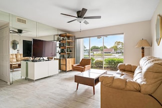 13791 Oneida Dr Unit E1, Delray Beach, FL 33446
