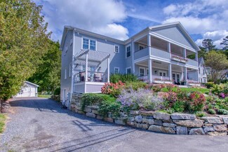 60 Union St, Boothbay Harbor, ME 04538