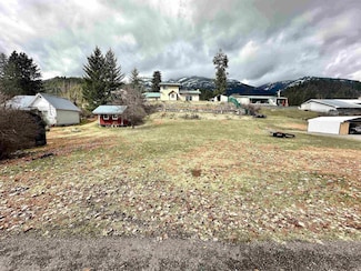 NKN N Main Ave, Metaline, WA 99152
