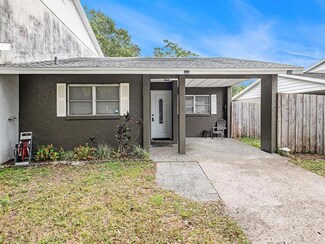 409 Oakleaf Blvd, Oldsmar, FL 34677
