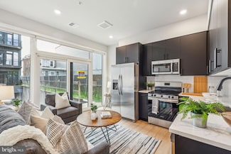 6910 Ridge Ave Unit 405, Philadelphia, PA 19128