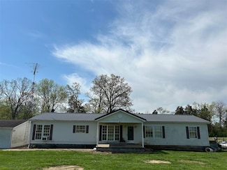 639 Deer Lick Rd, Lewisburg, KY 42256
