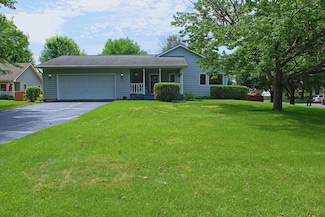 13334 Silverod Ct NW, Andover, MN 55304