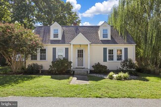 1423 Nancy St, Edgewater, MD 21037