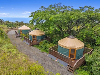 44 Hanauana Rd, Haiku, HI 96708
