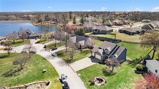 18125 Cypress Bend, Basehor, KS 66012