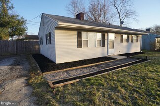 1702 4th Ave, Seabrook, NJ 08302