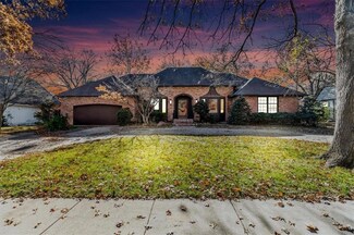 3215 W 83rd St, Leawood, KS 66206
