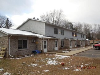 406 N Barkman St, Suring, WI 54174