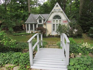 8386 Schultz Dr, Westfield, NY 14787