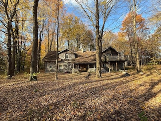 58256 County Road 380, Bangor, MI 49013