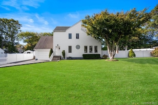 74 Joseph Place, Nesconset, NY 11767