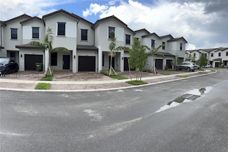 245 SW 159th Ct, Pembroke Pines, FL 33027