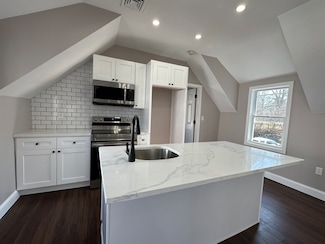 278 Cohannet St, Taunton, MA 02780