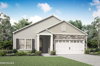 37 Umbrella Palm Dr, Hampstead, NC 28443