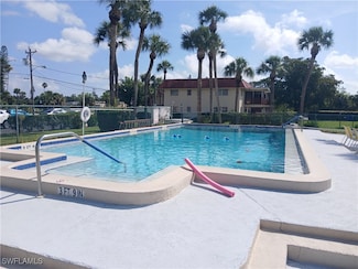 198 Joel Blvd Unit 3, Lehigh Acres, FL 33936