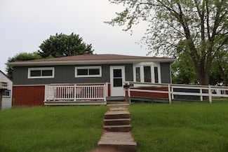 4725 W Wilbur Ave, Milwaukee, WI 53220