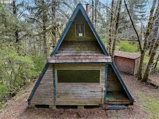 82089 Red Bluff Rd, Seaside, OR 97138