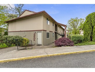 12604 NW Barnes Rd Unit 4, Portland, OR 97229