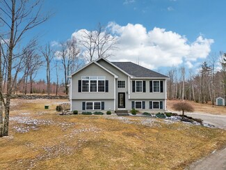 6 Hidden Dr, Deerfield, NH 03037