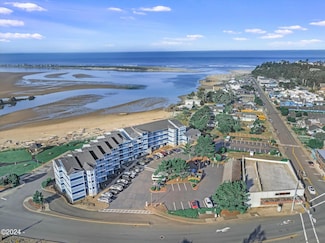 5201 SE Highway 101 Unit 110, Lincoln City, OR 97367