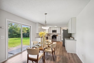 21670 Healy Avenue Cir N, Forest Lake, MN 55025