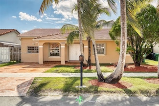 14632 SW 172nd Ln, Miami, FL 33177